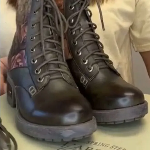 Women NEW Sz 5 L’Artiste minimal floral combat lace up vintage cute casual boots