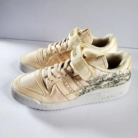 Womens adidas Forum '84 Low Size 8