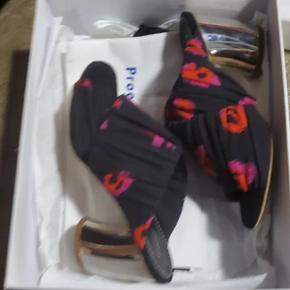 Women's Black and Pink Heeled Sandals
