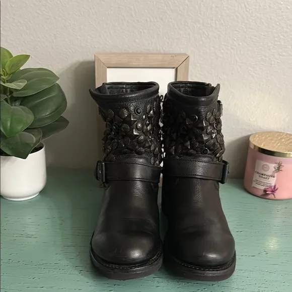 Women's Black Embellished Ash Biker Ankle Boots SZ 38.5 box 140