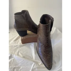 Women's Coconuts by Matisse Brown Snake Skin Pointed Toe Astoria Booties-Size 8M