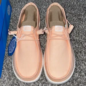 Women’s Hey Dude Shoes NWT