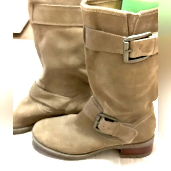 Women's Jessica Simpson Suede Buckle Boots -Tan Size 8