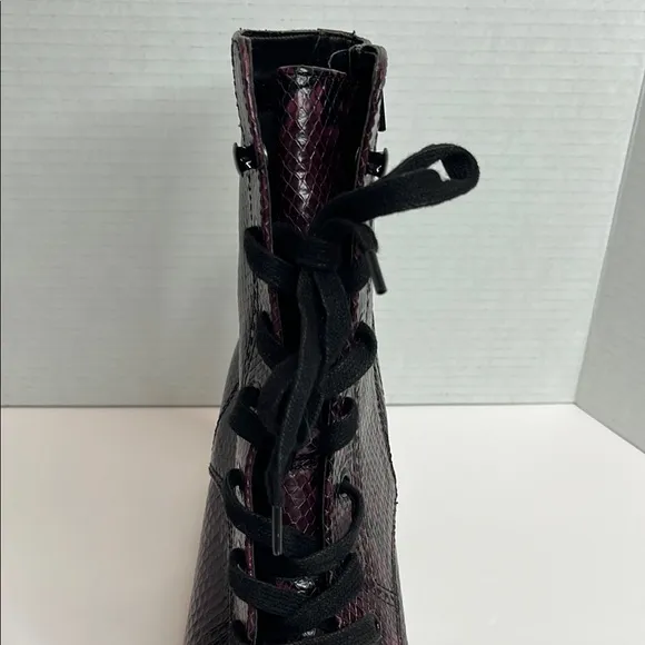 Women's Naturalizer Callie Burgundy Snake Lace-Up Heeled Boots
