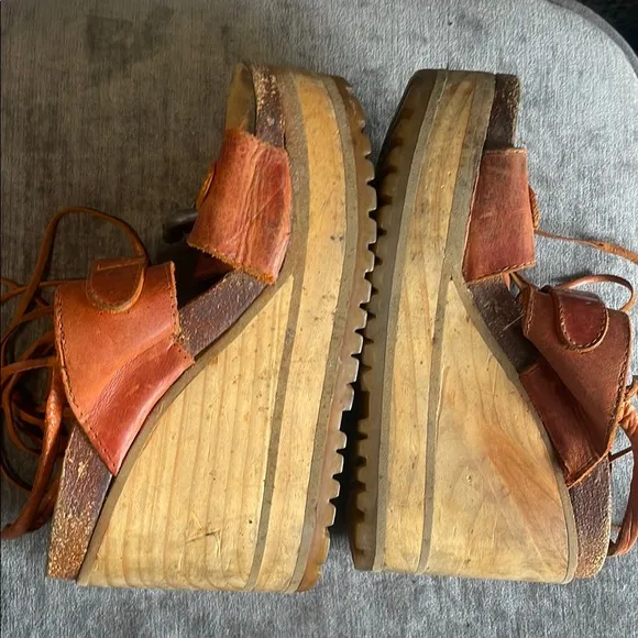 Women's Platform Sandals in Orange