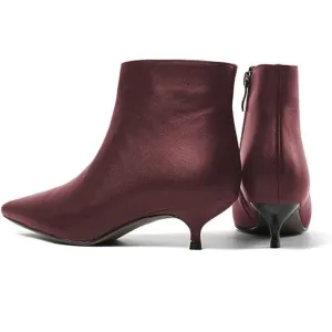 Women's Pointed Toe Matte Leather Zip Up Comfort Low Kitten Heel Ankle Boots