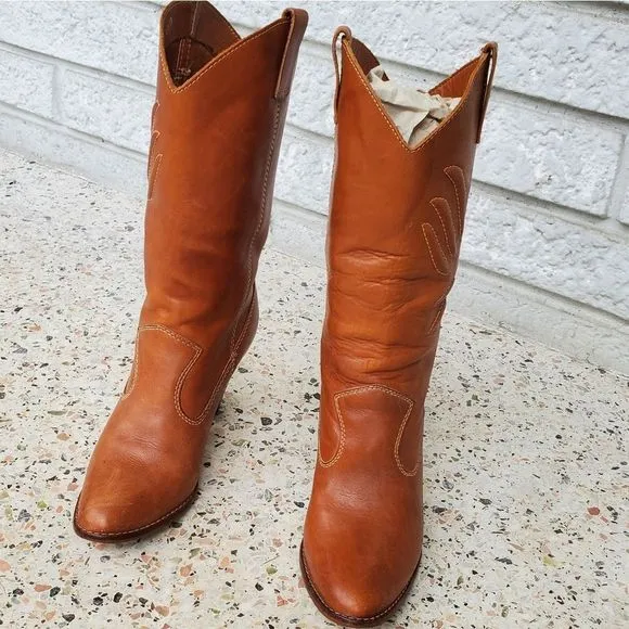 Women's Vintage 70s tan cowboy boots women's 8.5