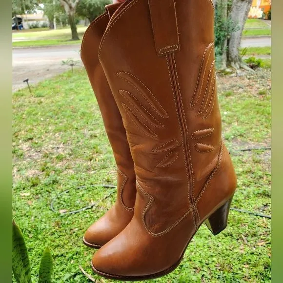 Women's Vintage 70s tan cowboy boots women's 8.5