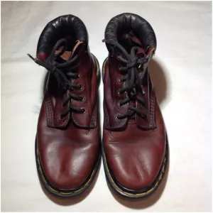 Women's Vtg Made In England Dr Martens Boots