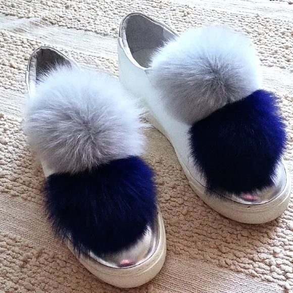 Women's White and Silver Slip-On Shoes with Blue and Gray Pom Poms. Size 7,5