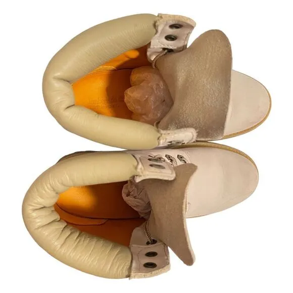 Women’s TIMBERLAND BOOTS Bone Color |Size: 7.5|