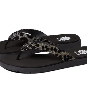 Yellow box Felcia sandals