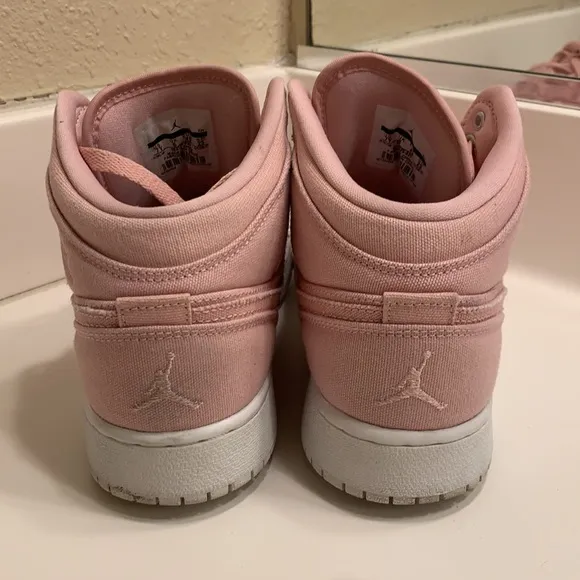 YOUTH Air Jordan 1 Retro Mid GS ‘Pink’