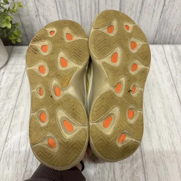 Youth Size 2 Adidas Yeezy 700 Safflower Sneakers