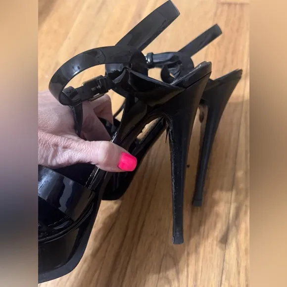 YSL Saint Laurent Tribute Patent Platform Sandals