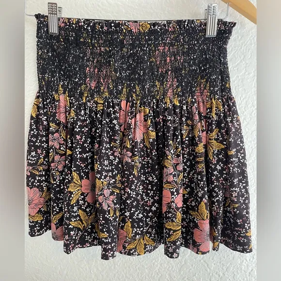 Zadig and Voltaire Jessy smocked Floral mini Skirt In Noir Pink 38