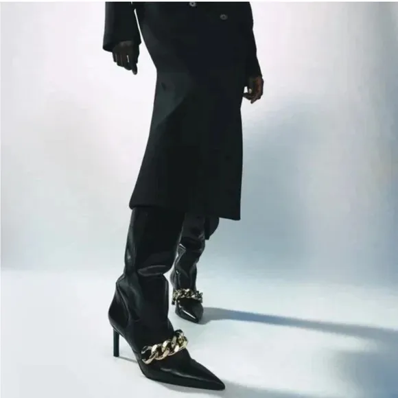 ZARA Elegant Black Knee-High Boots with Chain Detail