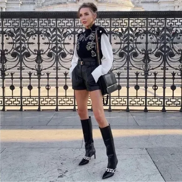 ZARA Elegant Black Knee-High Boots with Chain Detail