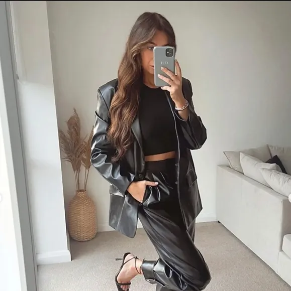 Zara Faux Leather Oversized  Blazer Black Size M