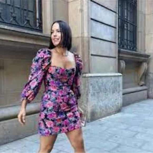 Zara NWT Floral Puff Sleeve Mini Dress Large