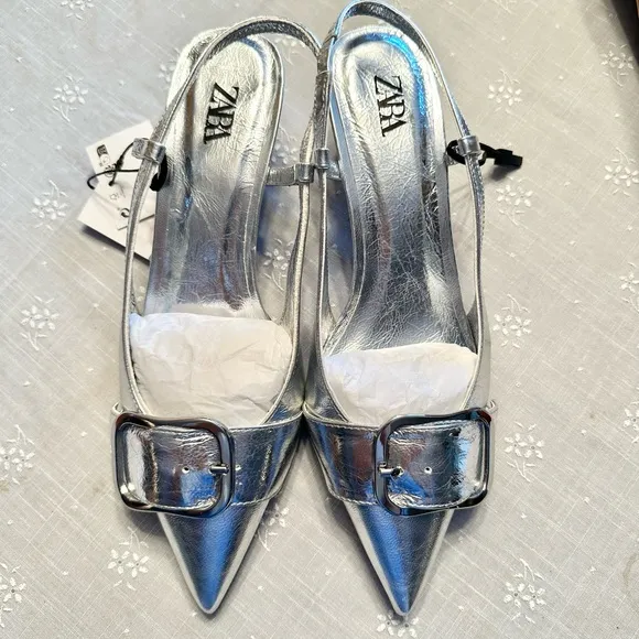 Zara slingback leather kitten heel shoes Silver NWT