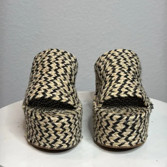 ZARA YUTE MIA NATURAL JUTE CHEVRON BLACK AND TAN PLATFORM WEDGE SANDALS