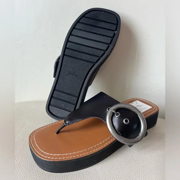 Zodiac Jadon T-Strap Buckled Platform Slip Ons Sandals Women’s Size 8
