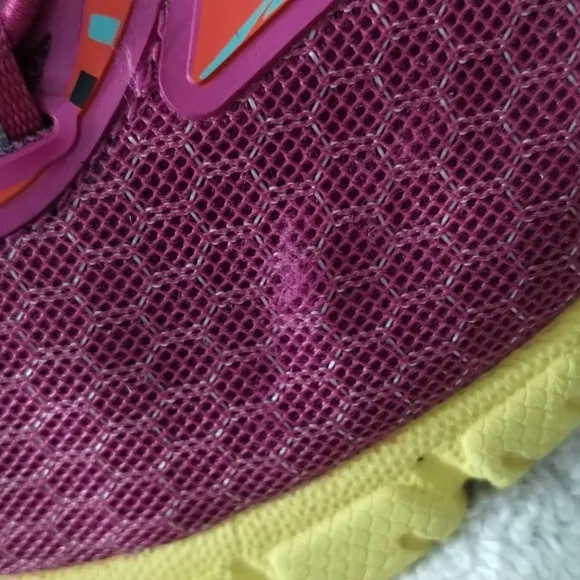 Zoot Makai Women's Running Fitness Festival Colorful Sneakers size 7 Athleisure